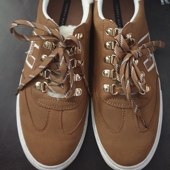 Shoes - Picture 2 of 2